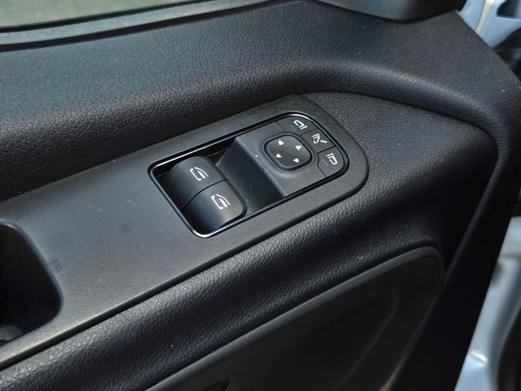 Used 2021 Mercedes-Benz Sprinter 2500 w/ Driver Convenience Package image 11