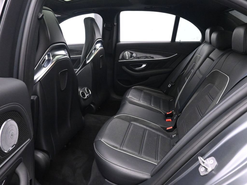 Used 2018 Mercedes-Benz E 63 AMG S image 19