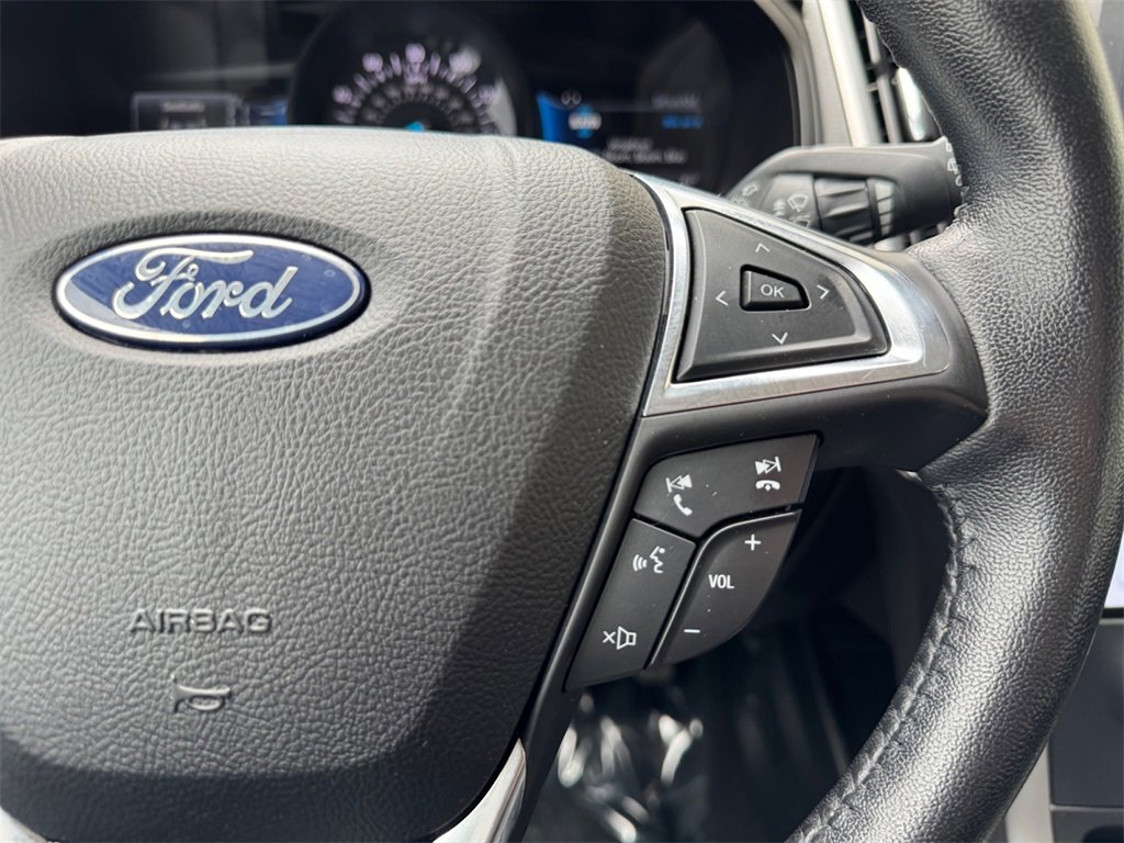 Used 2022 Ford Edge SEL image 24