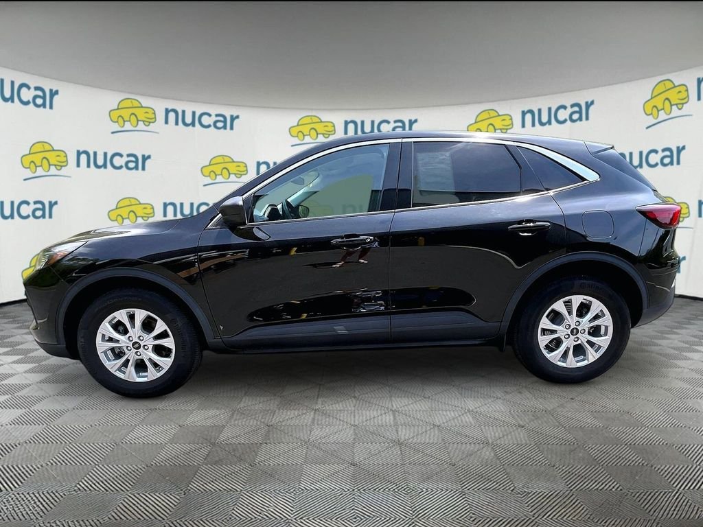Used 2023 Ford Escape Active AWD/4WD image 4
