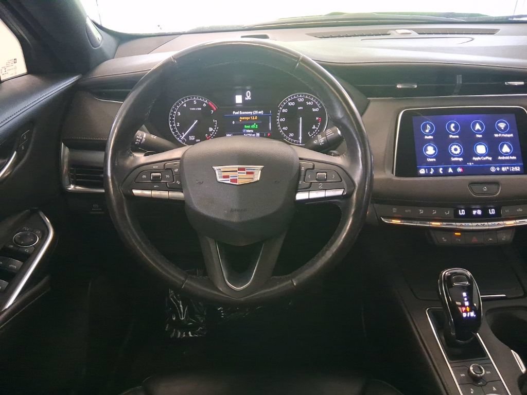 Used 2023 Cadillac XT4 Premium Luxury w/ Cold Weather Package AWD/4WD image 18