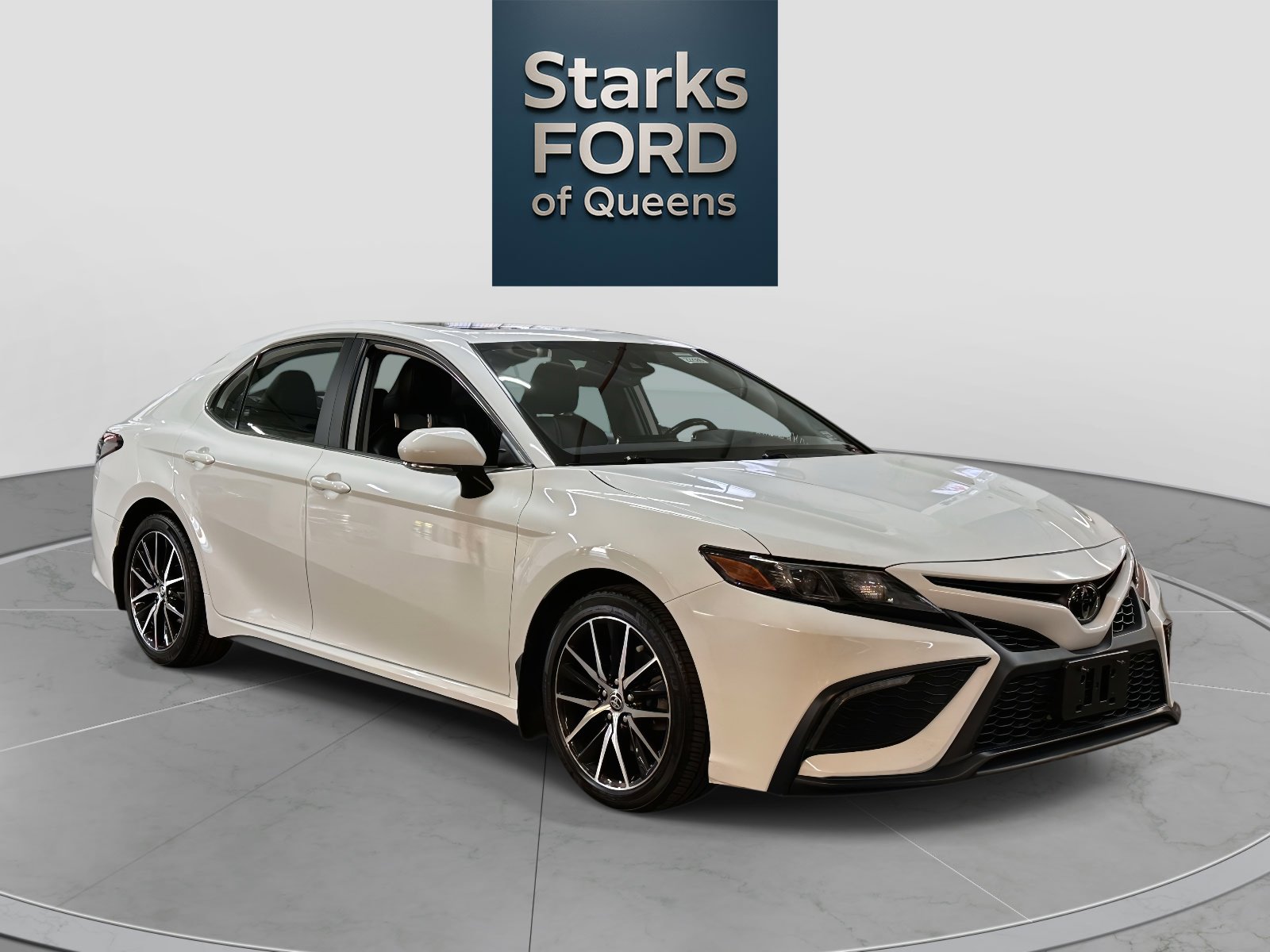 Used 2023 Toyota Camry SE