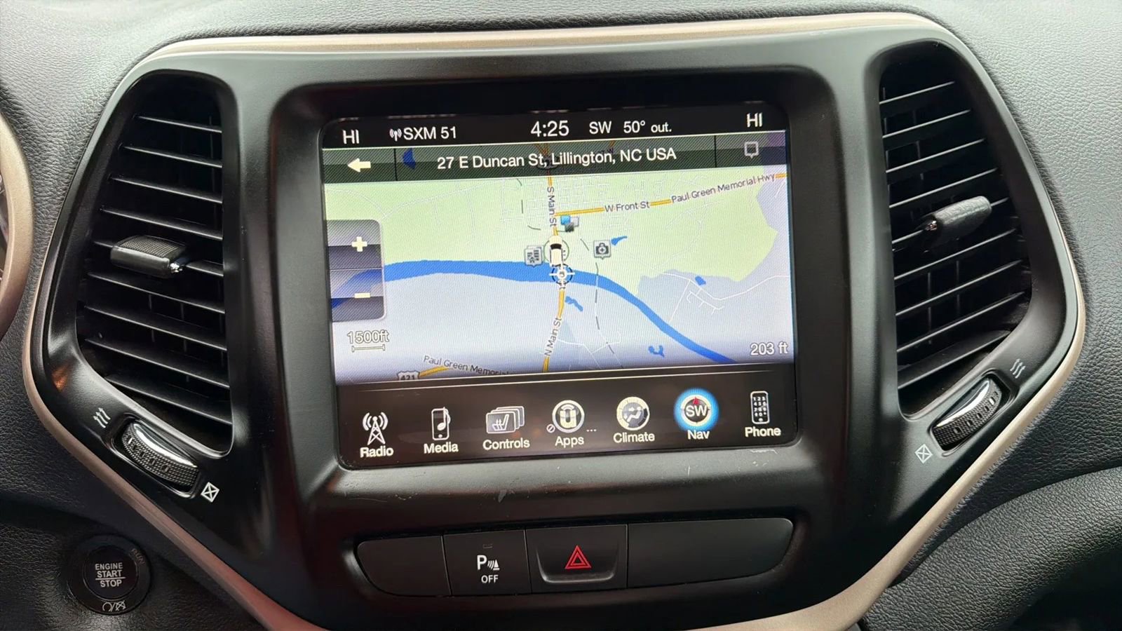 Used 2018 Jeep Cherokee Limited w/ High Altitude Package image 9