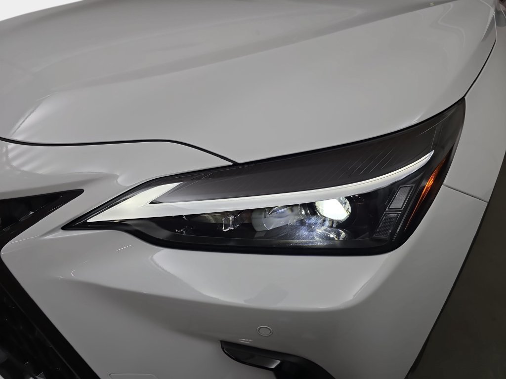 New 2026 Lexus NX 450h+ AWD w/ Accessory Package (Z1) image 29