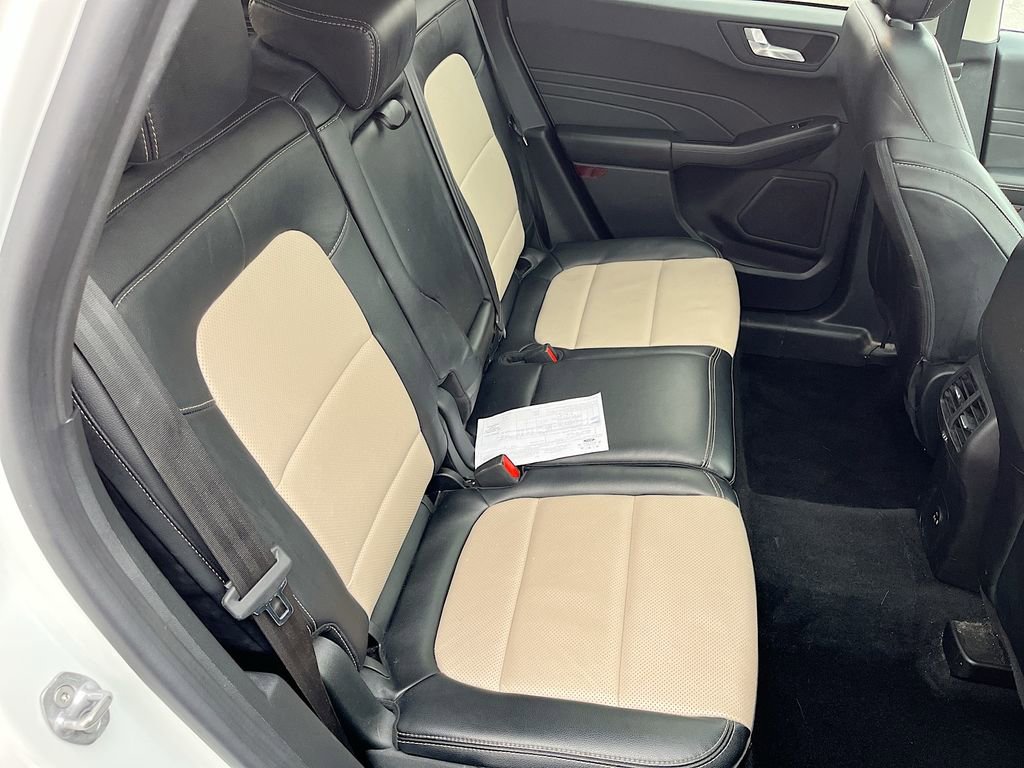 Used 2022 Ford Escape Titanium w/ Titanium Elite Package image 28