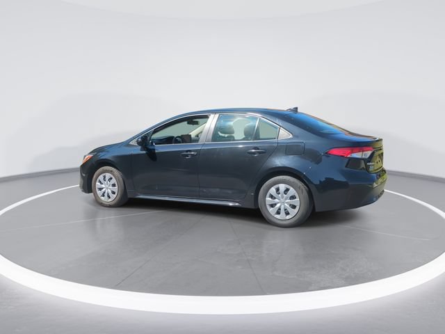 Used 2022 Toyota Corolla L FWD image 5