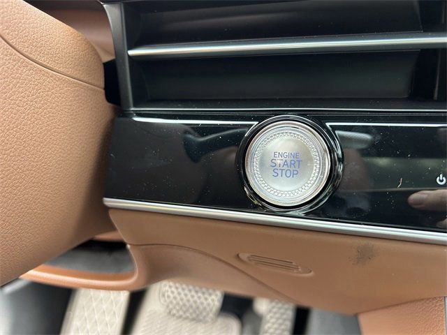 New 2026 Genesis GV70 2.5T Advanced image 35