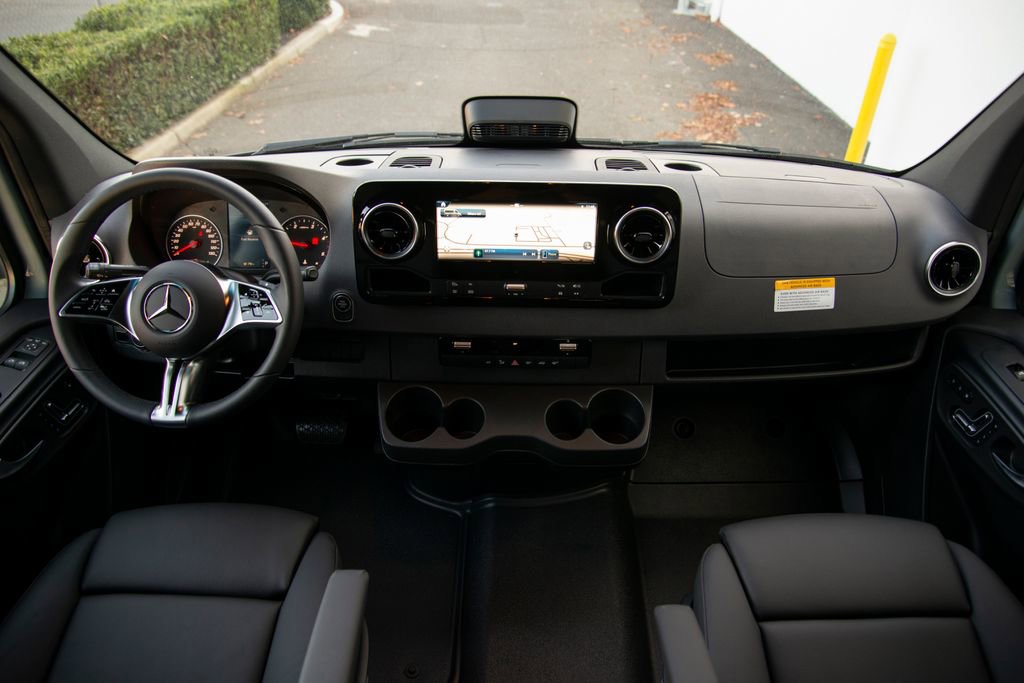 New 2026 Mercedes-Benz Sprinter 2500 image 17