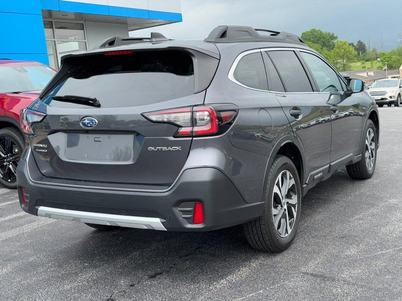 Used 2022 Subaru Outback Limited AWD/4WD image 3