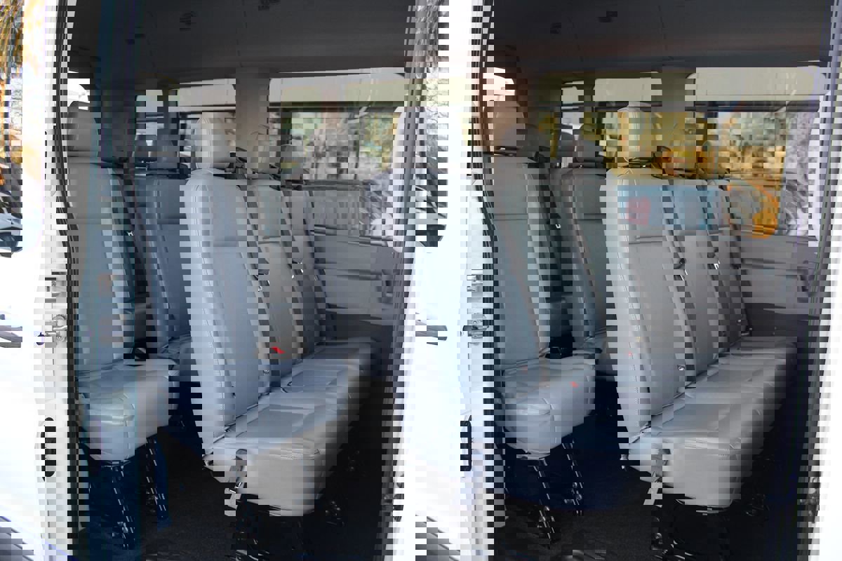 Used 2015 Ford Transit 350 XL RWD image 21