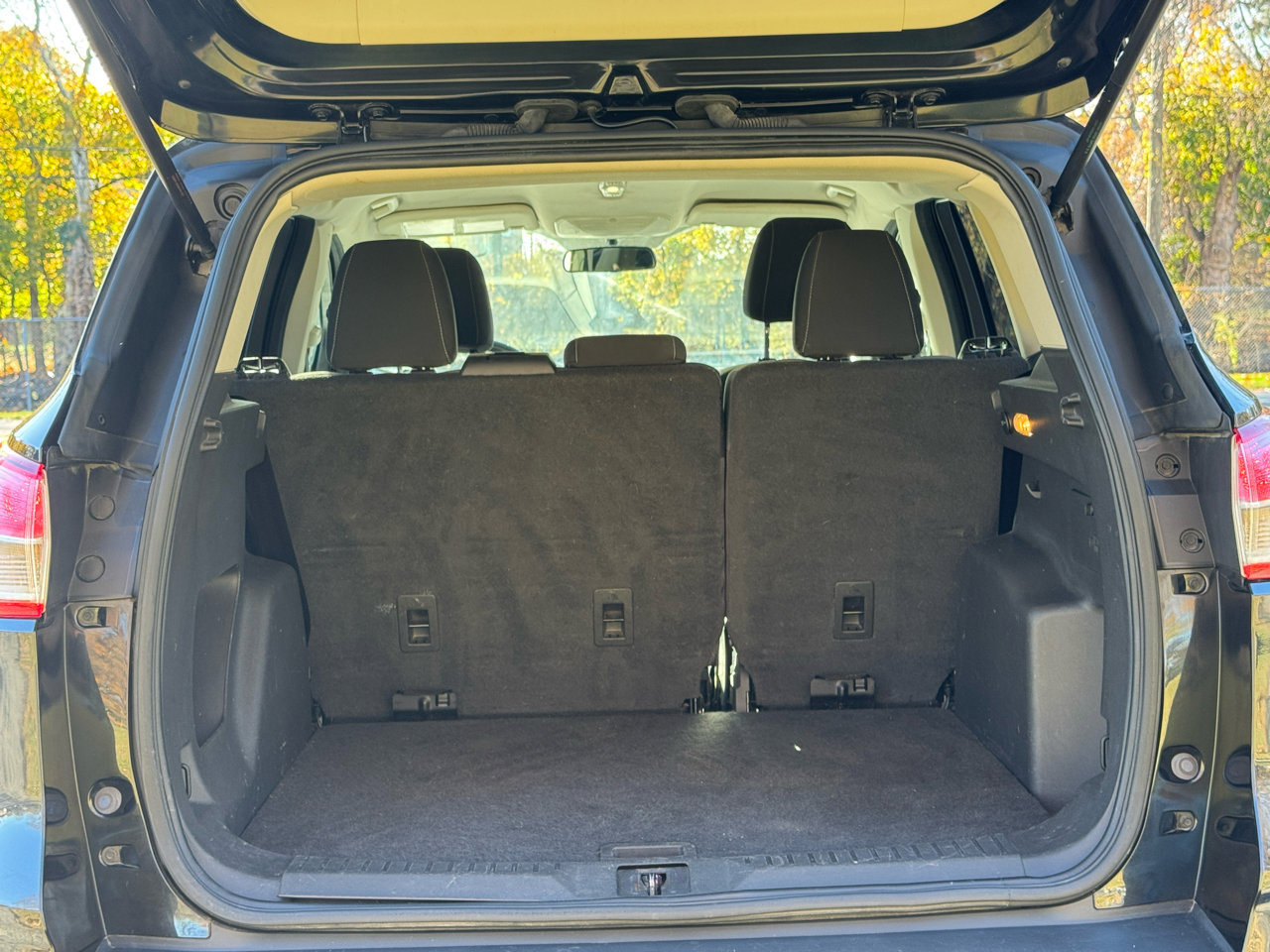 Used 2014 Ford Escape SE w/ Equipment Group 201A image 16