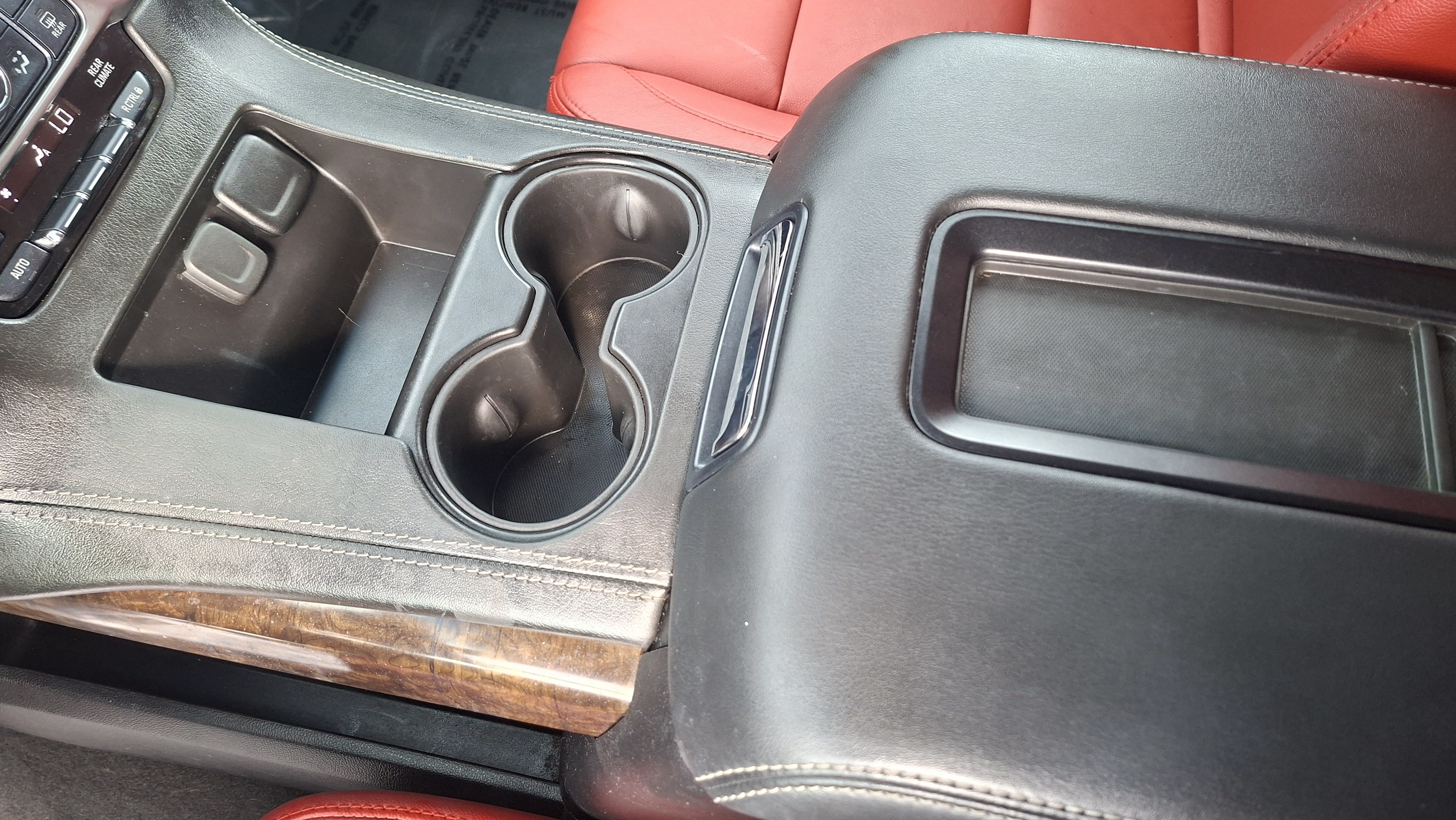 Used 2019 Chevrolet Tahoe LS RWD image 16
