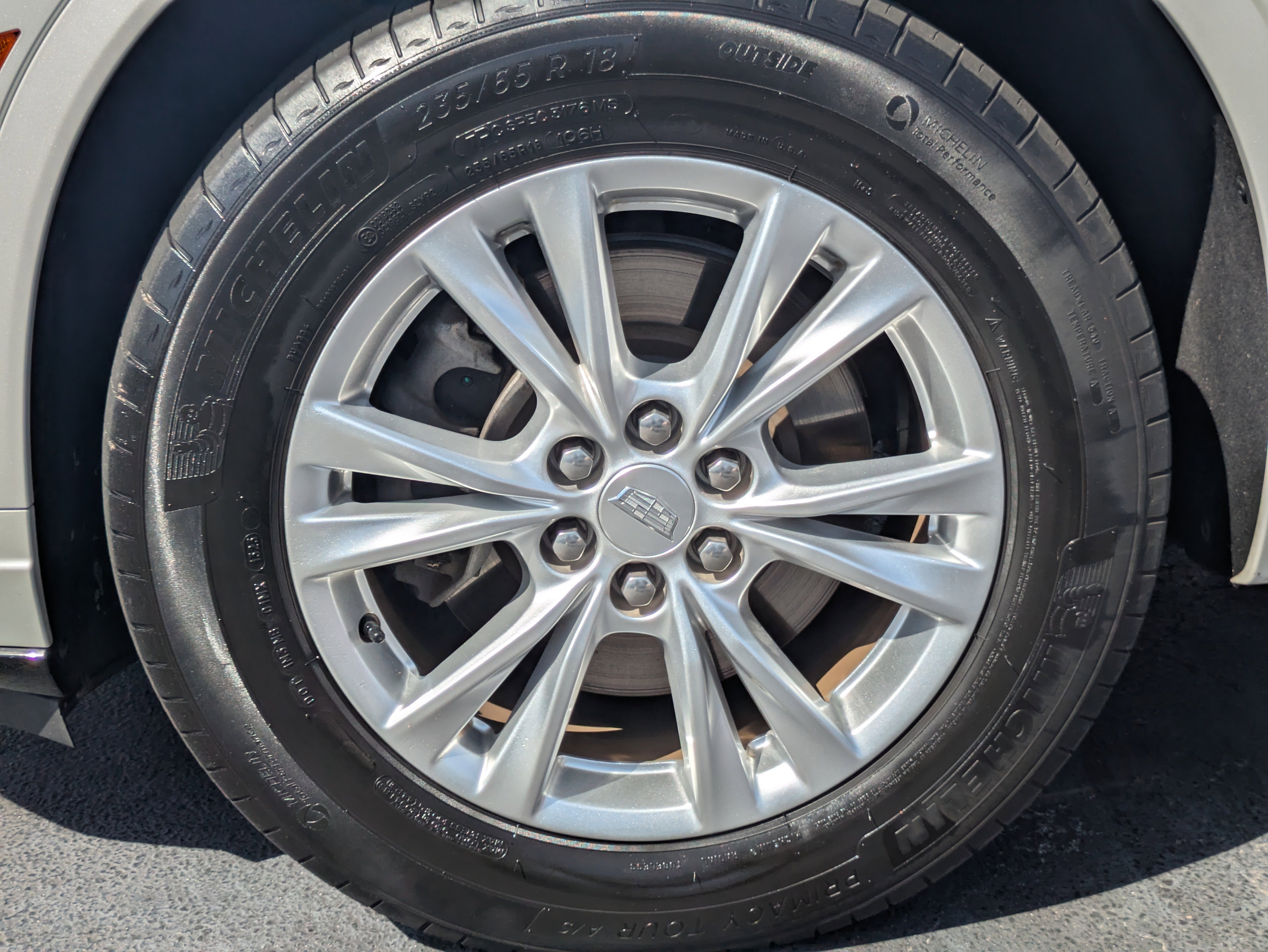 Used 2024 Cadillac XT6 Luxury FWD image 33