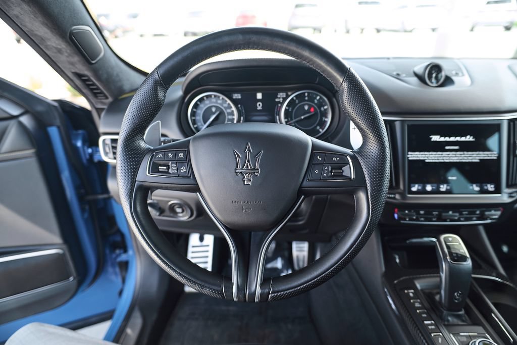 Used 2022 Maserati Levante F Tributo AWD/4WD image 23