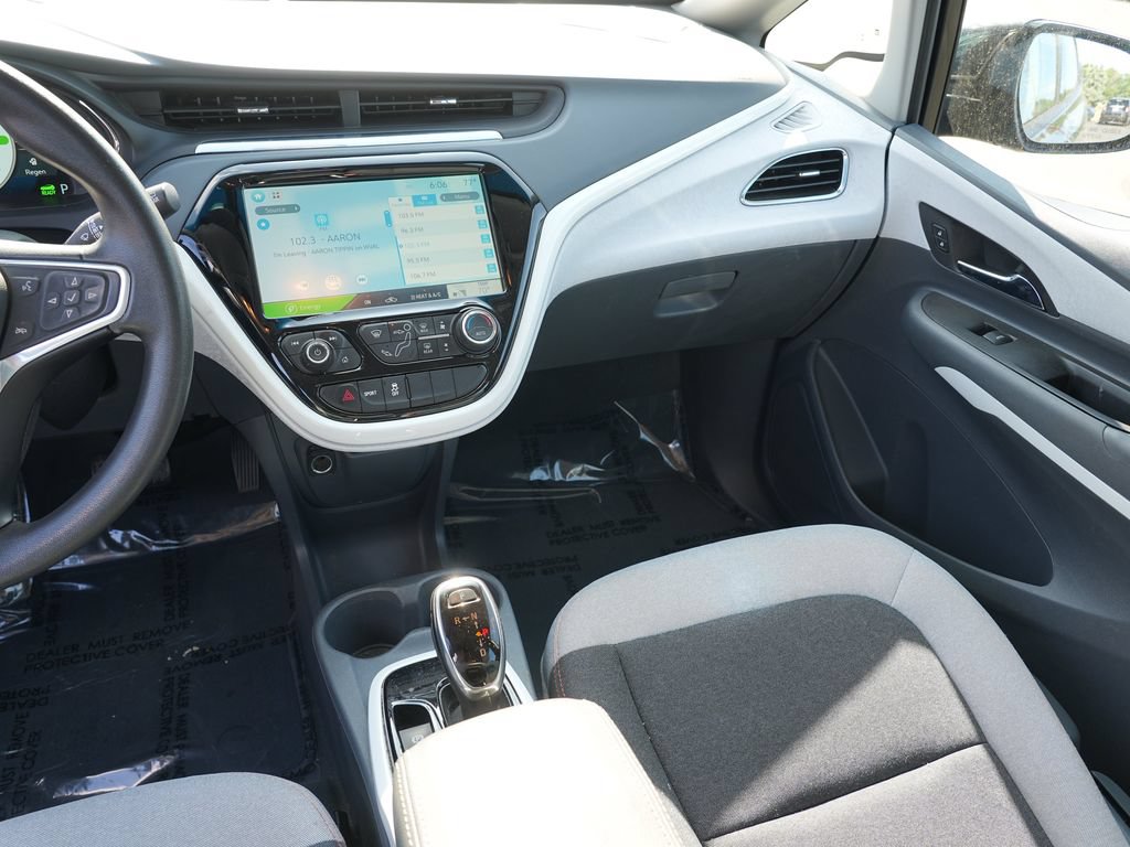 Used 2018 Chevrolet Bolt LT FWD image 21