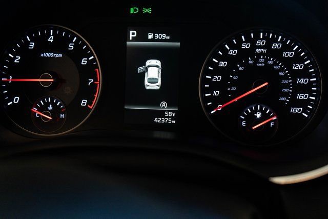 Used 2023 Kia Stinger GT-Line image 30