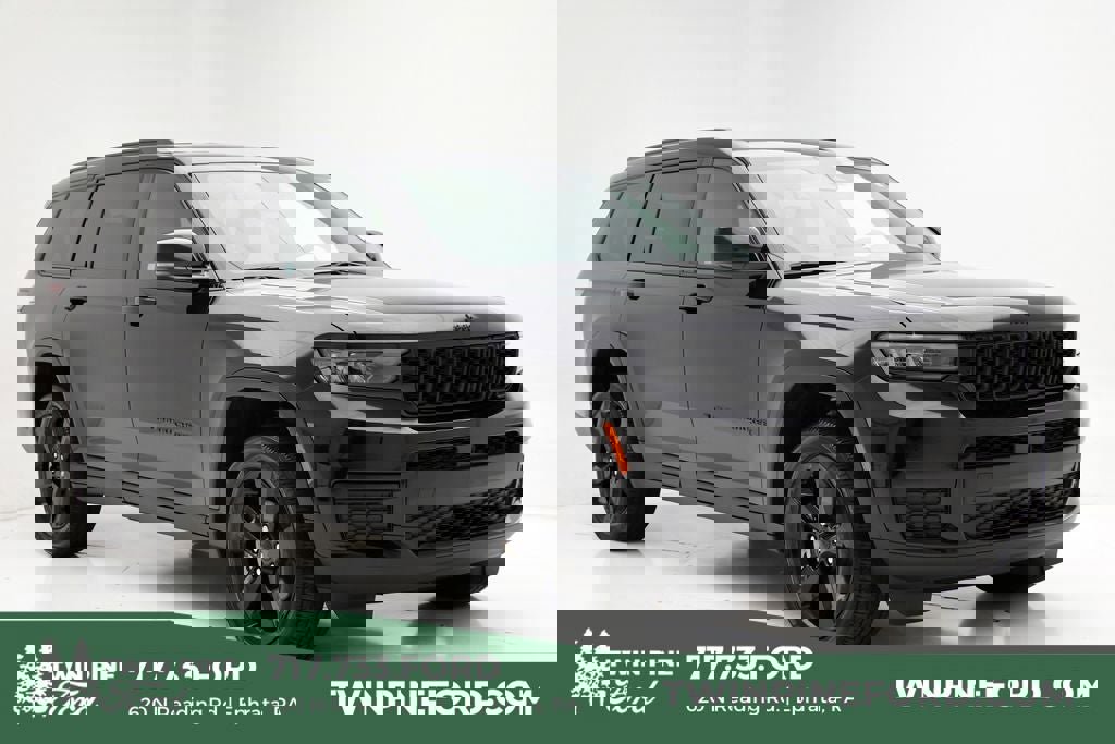 Used 2023 Jeep Grand Cherokee L Laredo