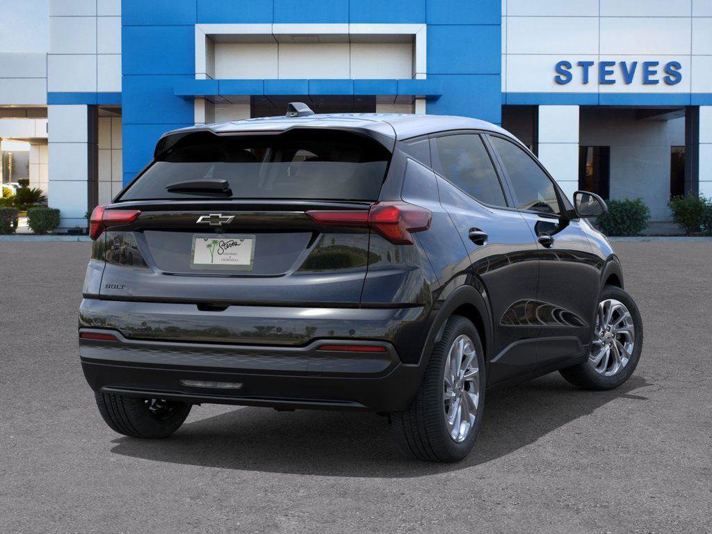 New 2027 Chevrolet Bolt LT image 4