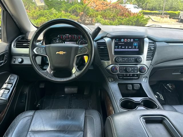 Used 2020 Chevrolet Suburban LT w/ LT Midnight Edition RWD image 23