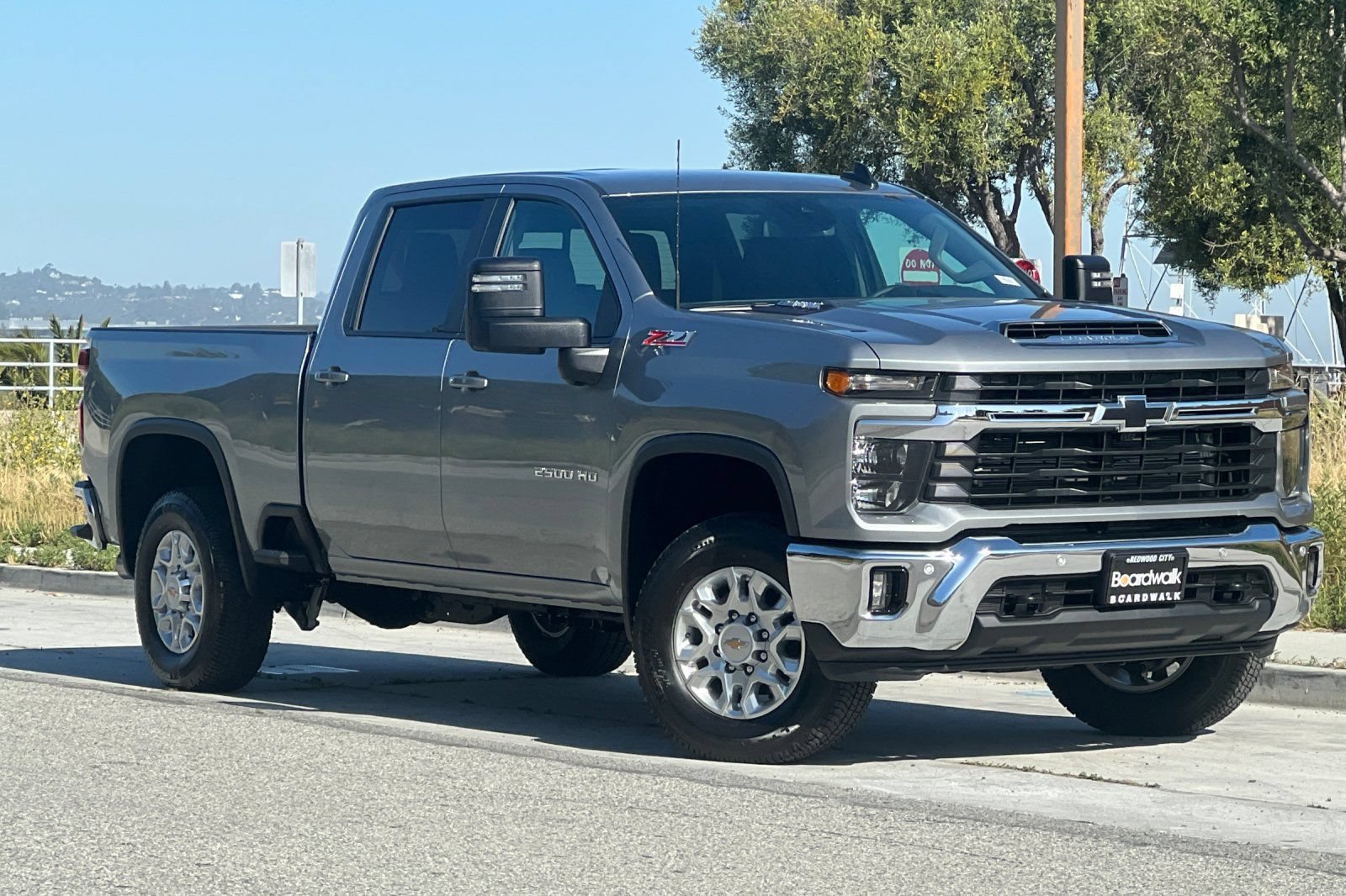 New 2026 Chevrolet Silverado 2500 LT w/ All Star Edition AWD/4WD image 2
