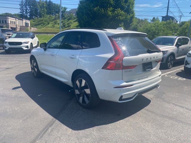 Used 2023 Volvo XC60 T8 Ultimate w/ Climate Package AWD/4WD image 10