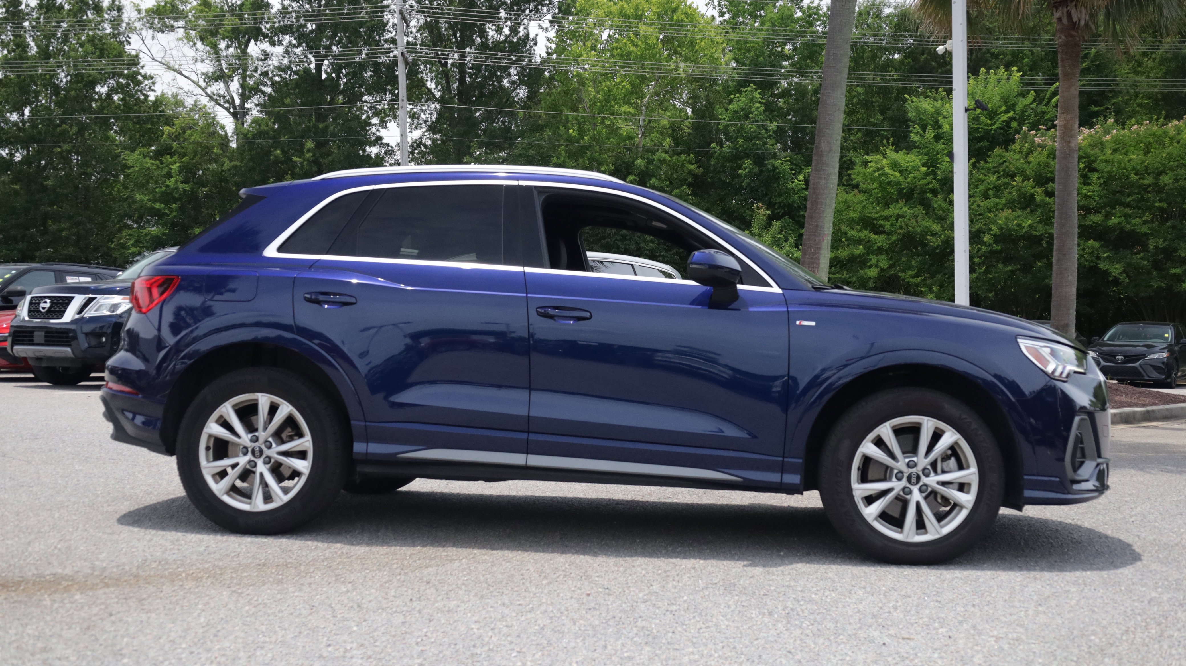 Used 2025 Audi Q3 2.0T Premium AWD/4WD image 6