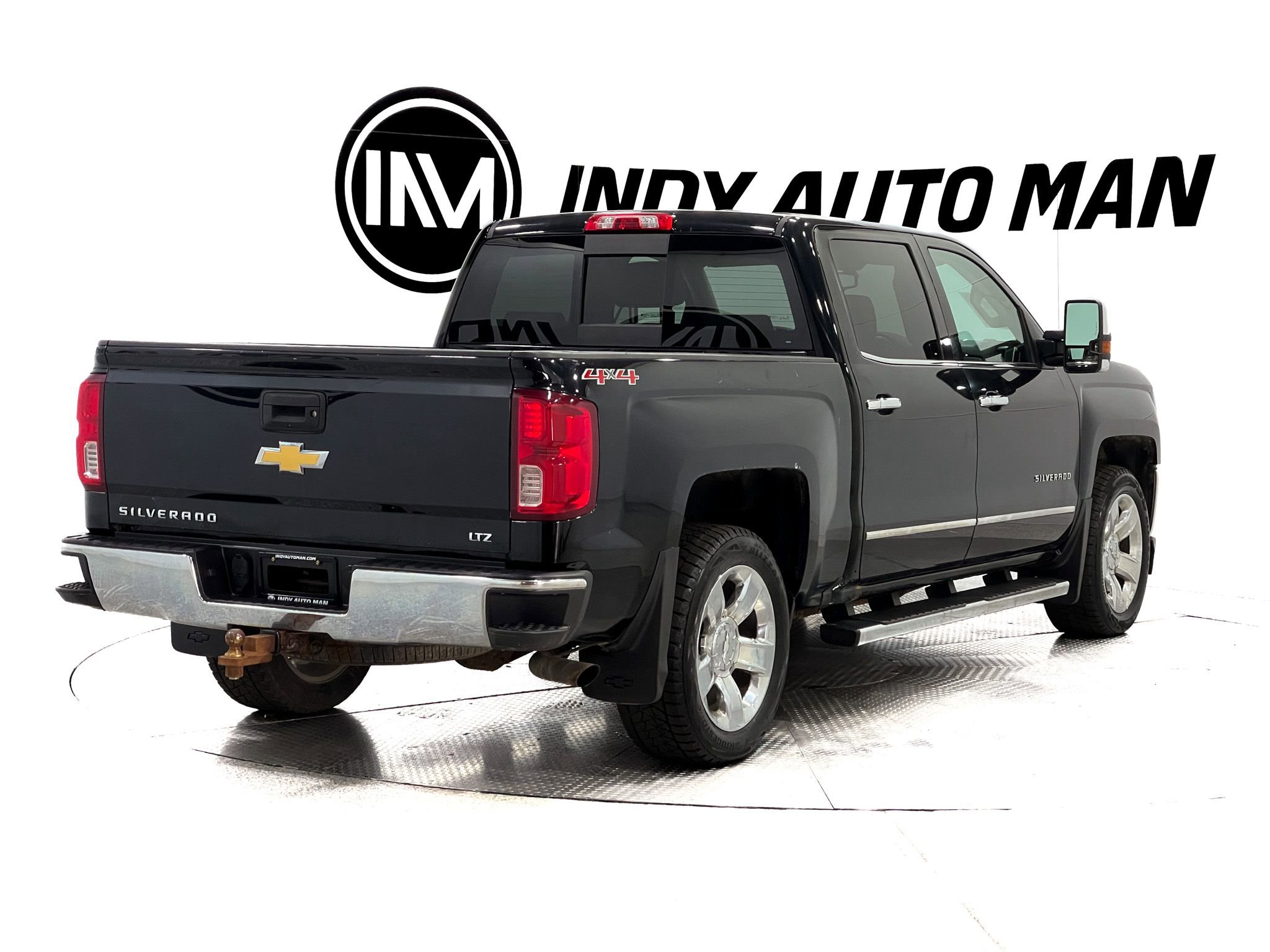 Used 2017 Chevrolet Silverado 1500 LTZ w/ Max Trailering Package AWD/4WD image 4