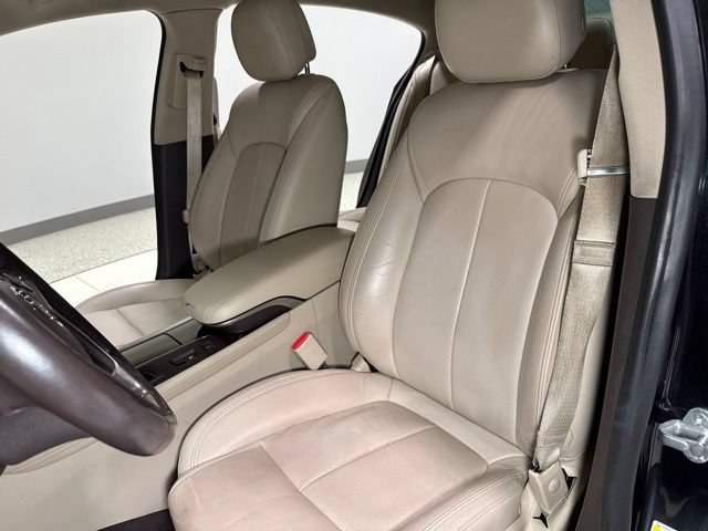 Used 2014 Buick LaCrosse Premium w/ Driver Confidence Package FWD image 15