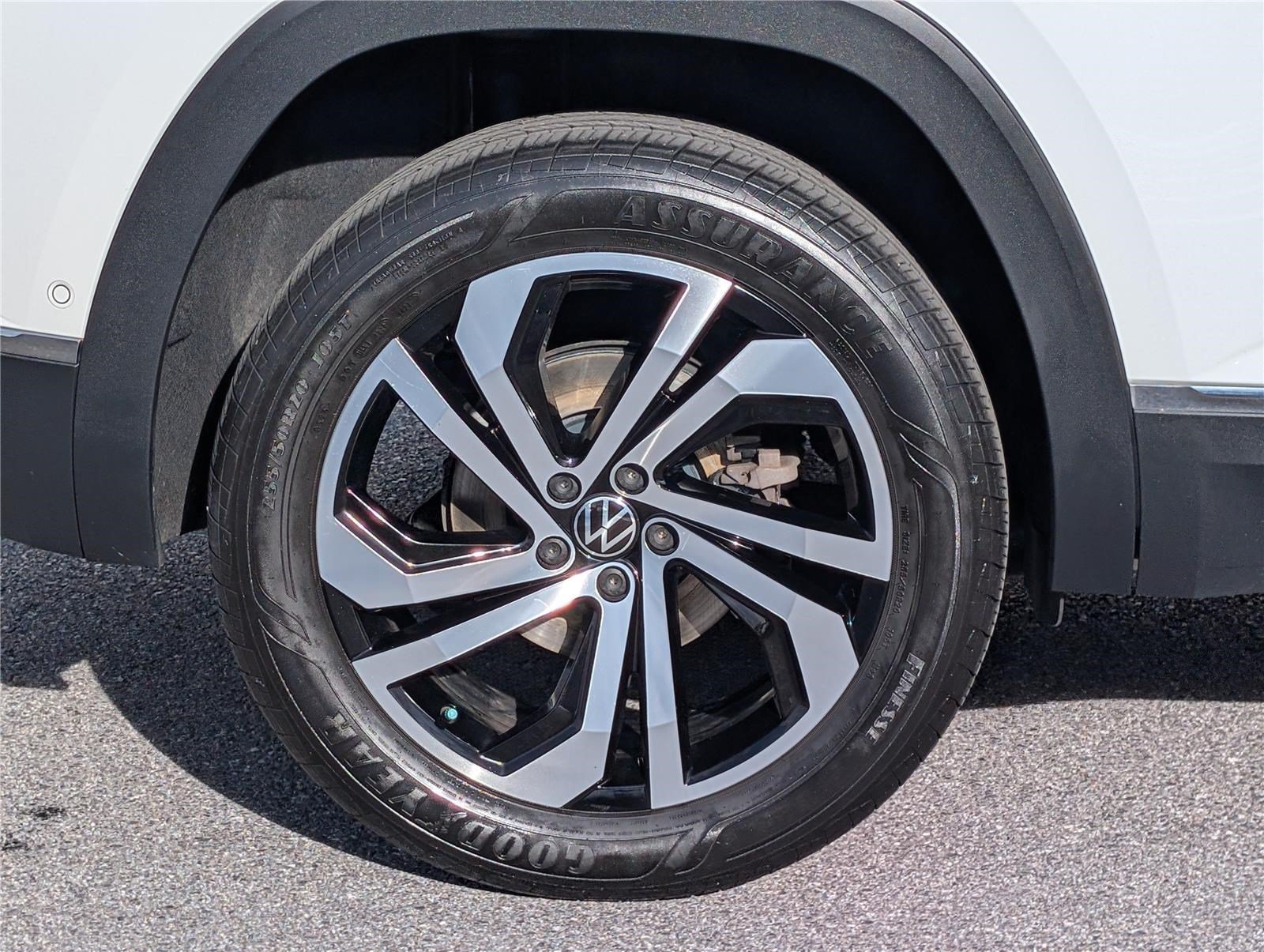 Used 2021 Volkswagen Atlas Cross Sport SEL Premium AWD/4WD image 10
