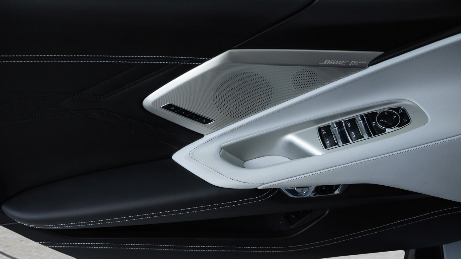 Used 2024 Chevrolet Corvette Z06 RWD image 24