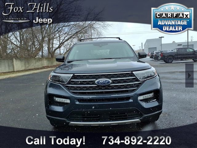 Used 2022 Ford Explorer XLT w/ Equipment Group 202A image 2