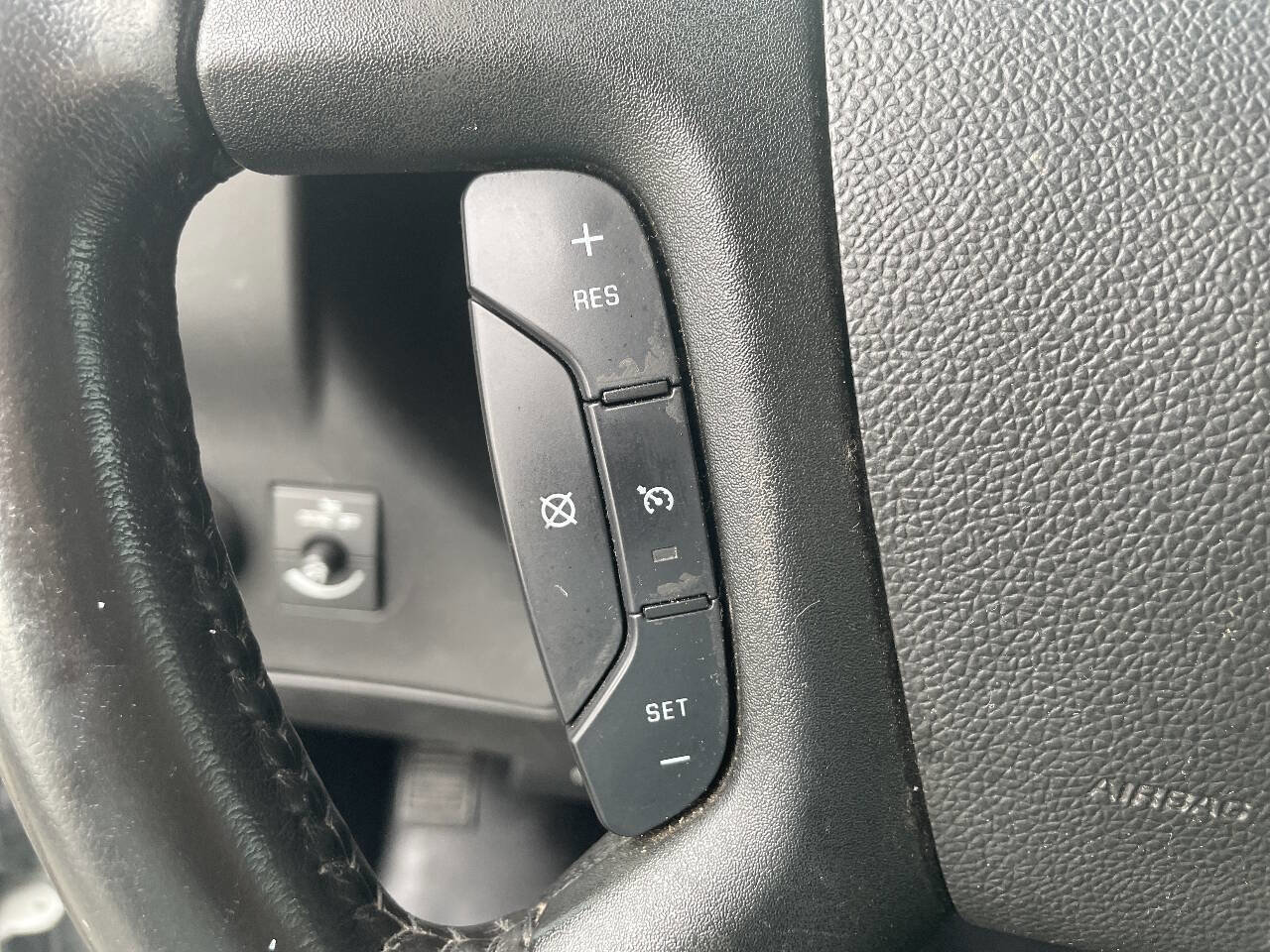 Used 2021 Chevrolet Express 2500 w/ Driver Convenience Package image 14