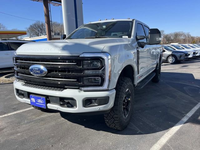 New 2026 Ford F350 Platinum w/ Tremor Off-Road Package image 7