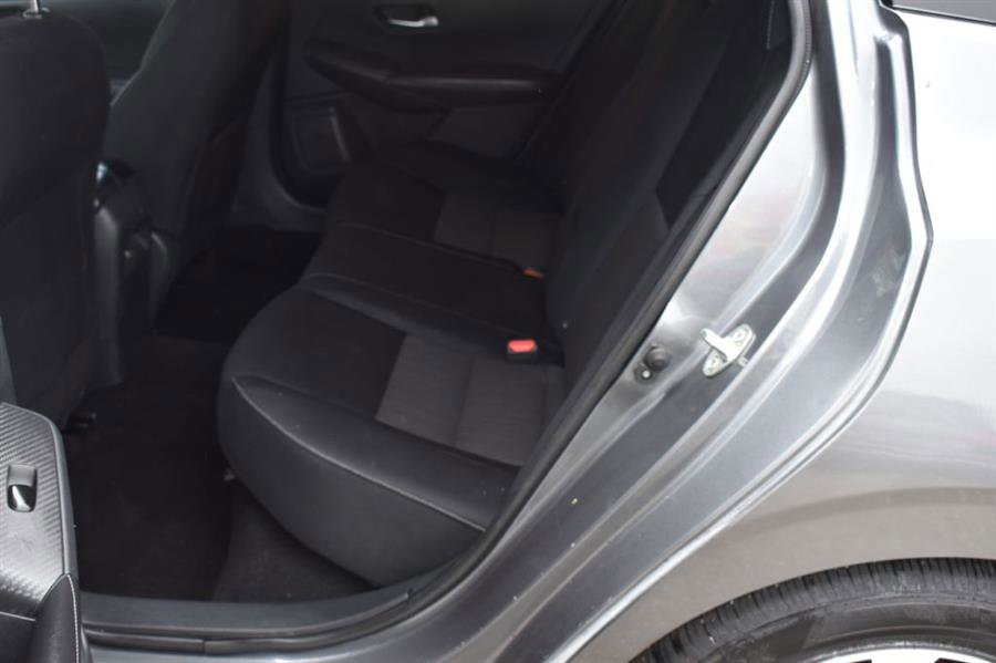 Used 2020 Nissan Sentra SV image 9