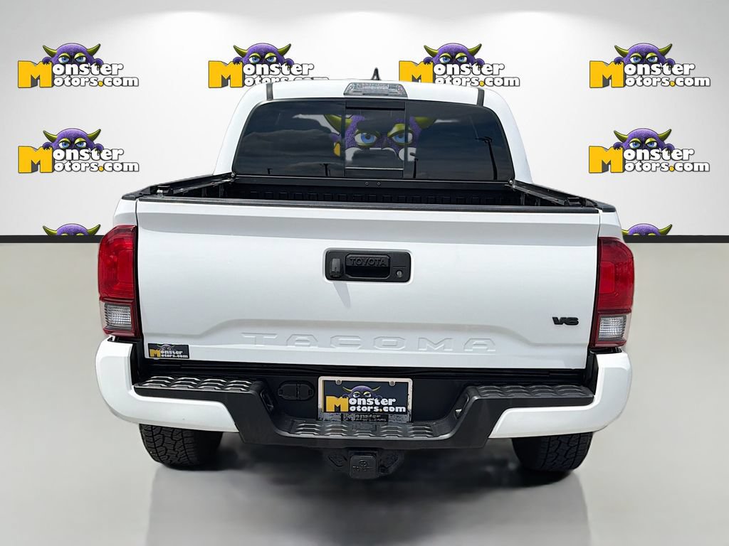 Used 2018 Toyota Tacoma TRD Off-Road AWD/4WD image 6