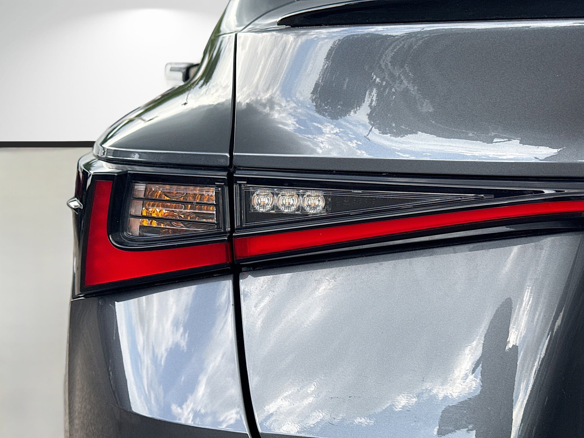 Used 2022 Lexus IS 350 F Sport image 10