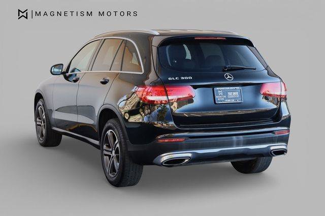 Used 2016 Mercedes-Benz GLC 300 image 7