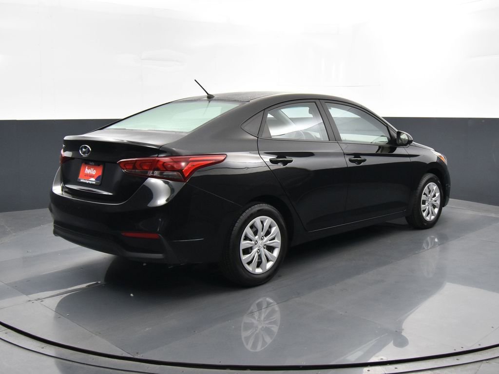 Used 2022 Hyundai Accent SE image 28