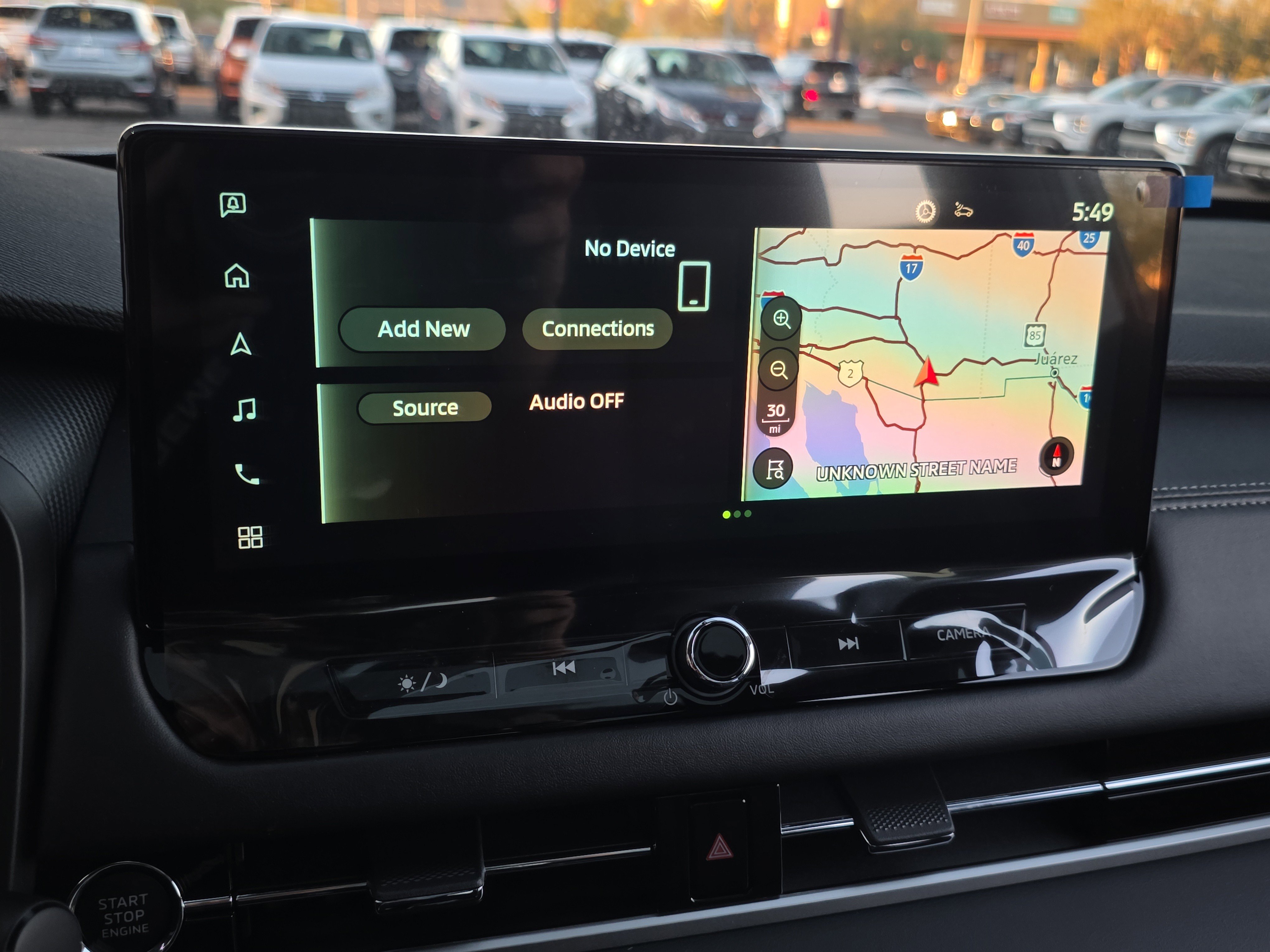 New 2025 Mitsubishi Outlander SE image 16