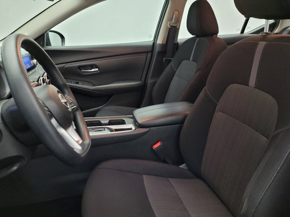 Used 2024 Nissan Sentra SV image 17