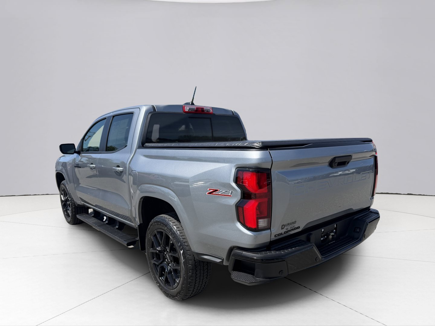 Used 2024 Chevrolet Colorado Z71 w/ LPO, Dark Essentials Package AWD/4WD image 6