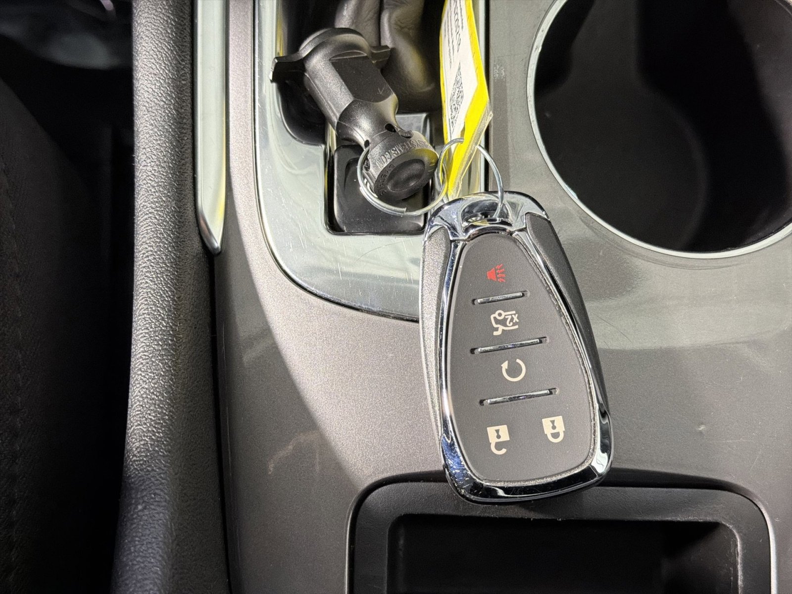 Used 2022 Chevrolet Malibu LT image 34