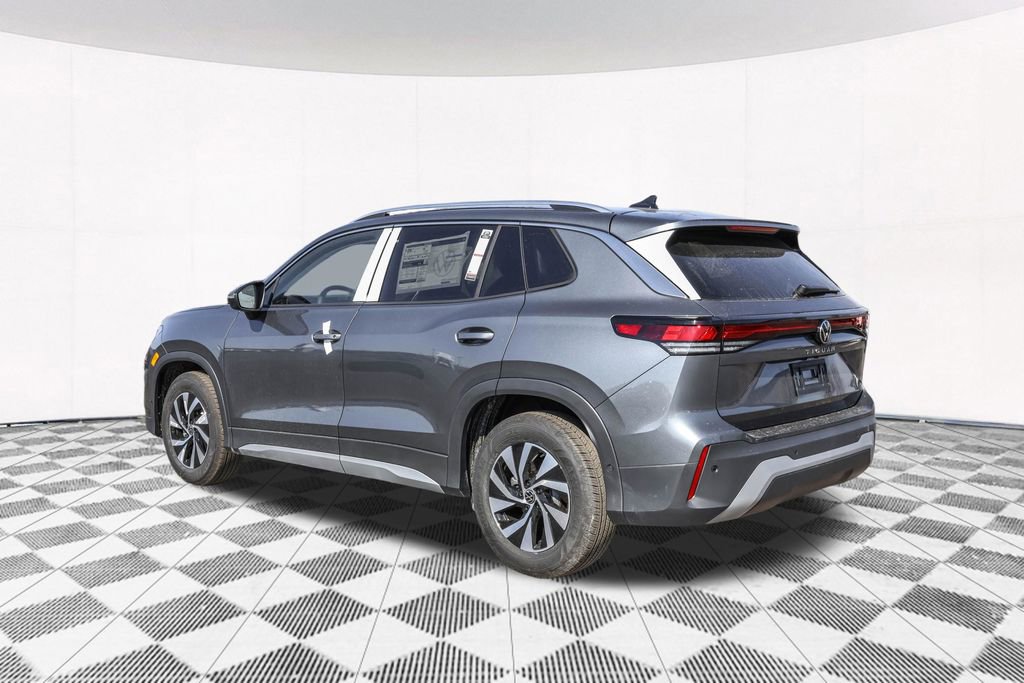 New 2026 Volkswagen Tiguan S FWD image 9