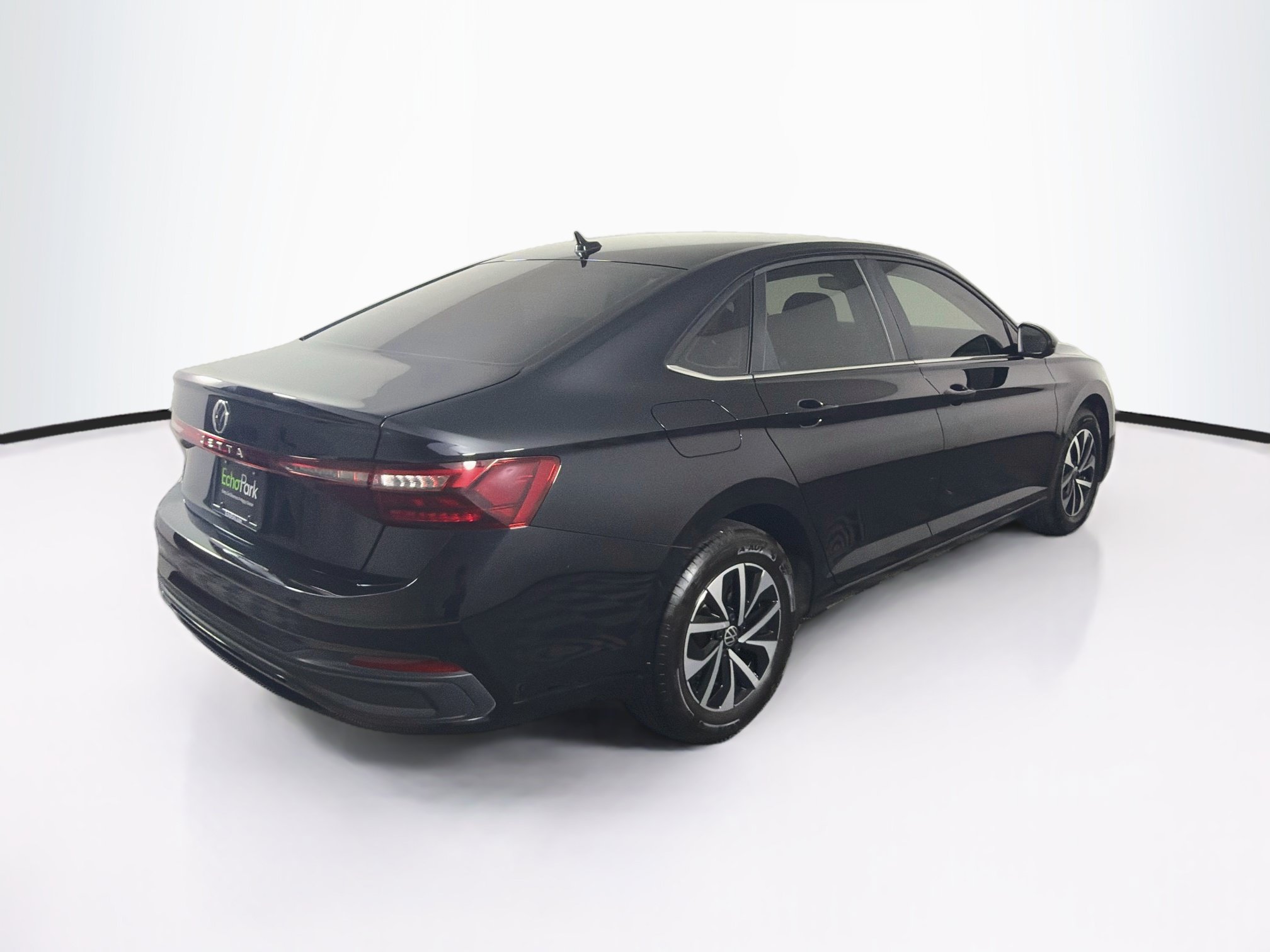 Used 2025 Volkswagen Jetta S FWD image 9