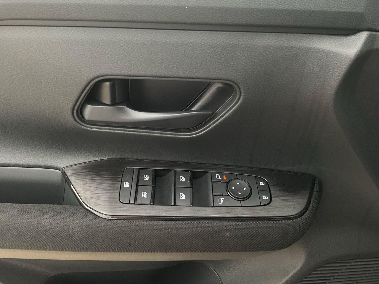 New 2027 Nissan Kicks S FWD image 20