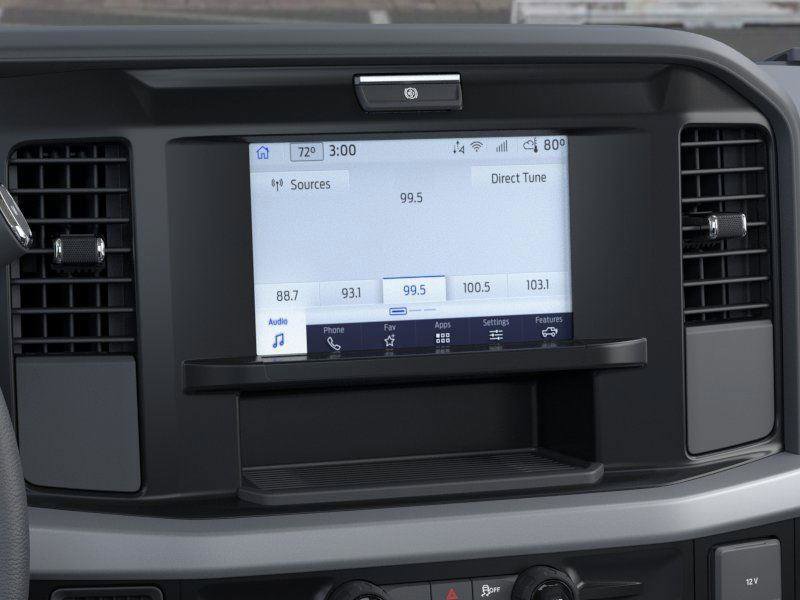 New 2025 Ford F550 4x4 Regular Cab Super Duty image 16