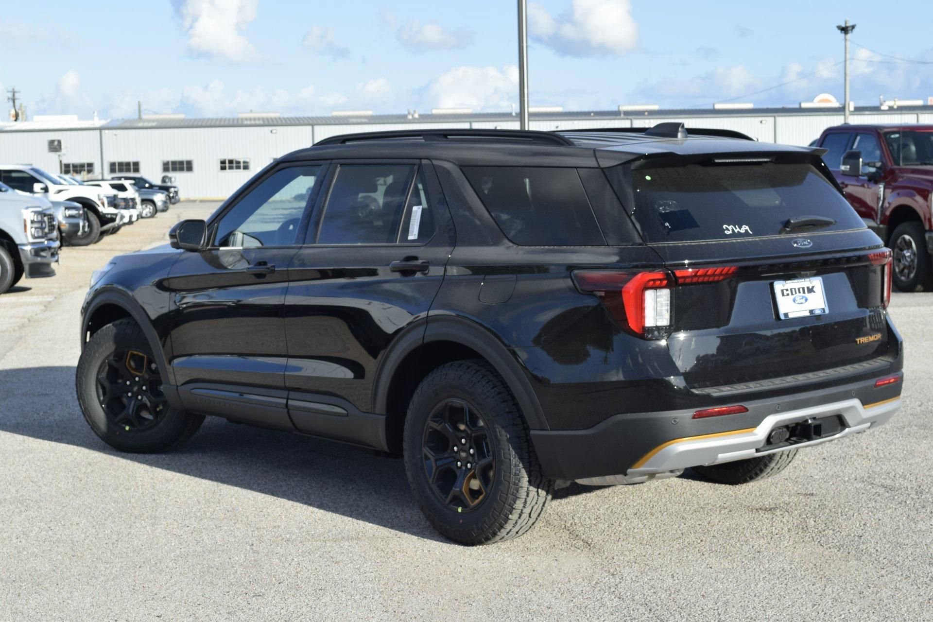 New 2026 Ford Explorer Tremor w/ Tremor Ultimate Package image 4