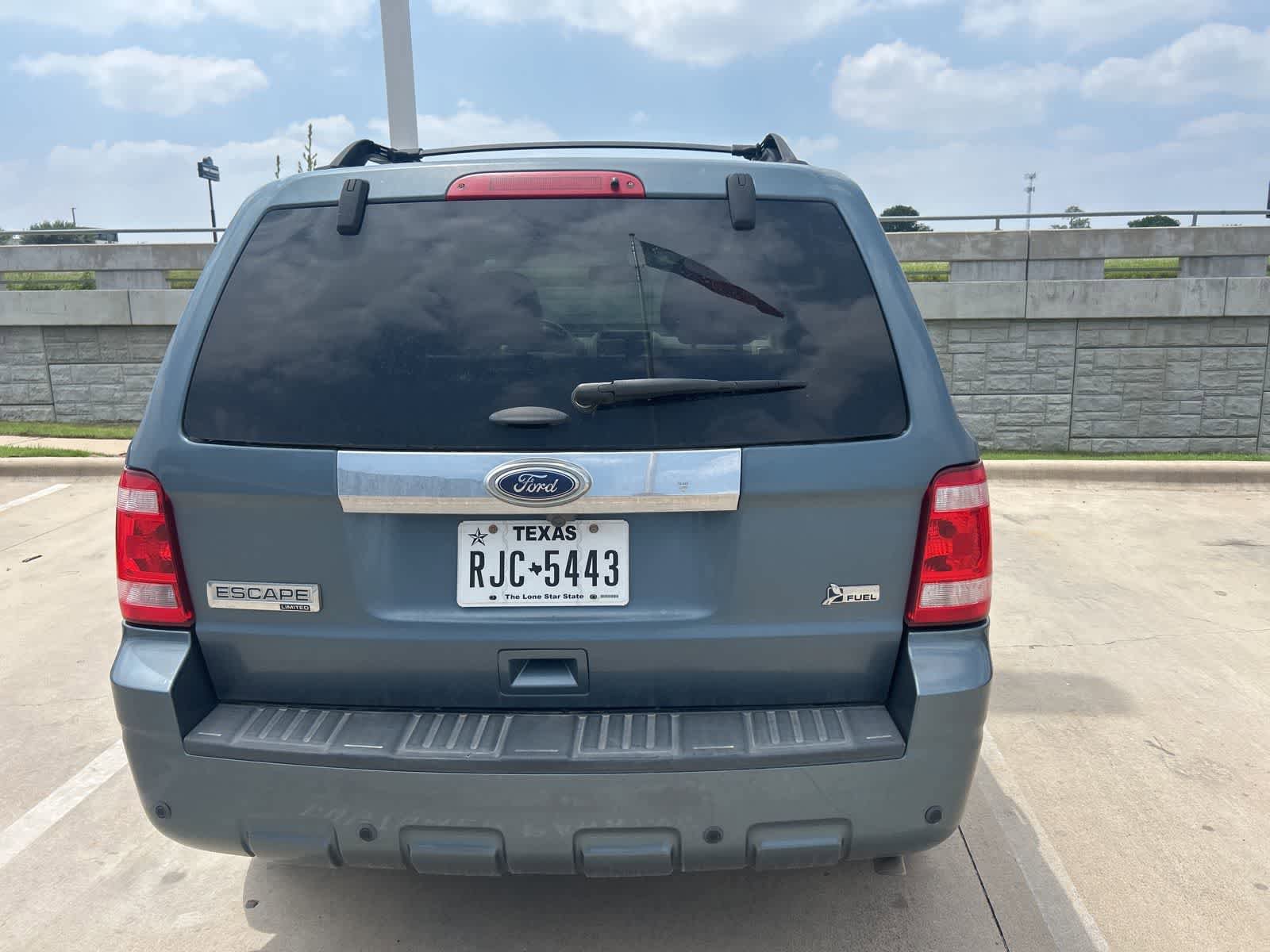 Used 2011 Ford Escape Limited w/ 302A Rapid Spec Order Code FWD image 17