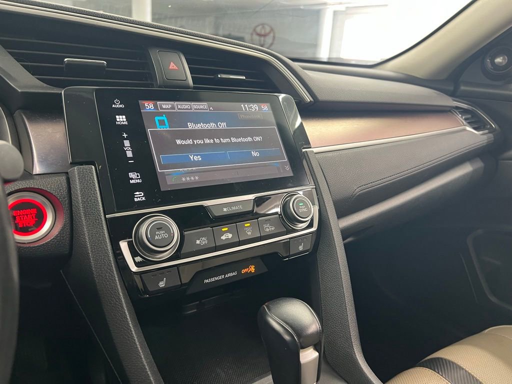 Used 2016 Honda Civic Touring image 11