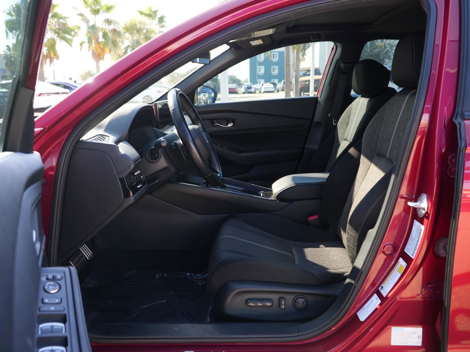 Used 2023 Honda Accord Sport image 14